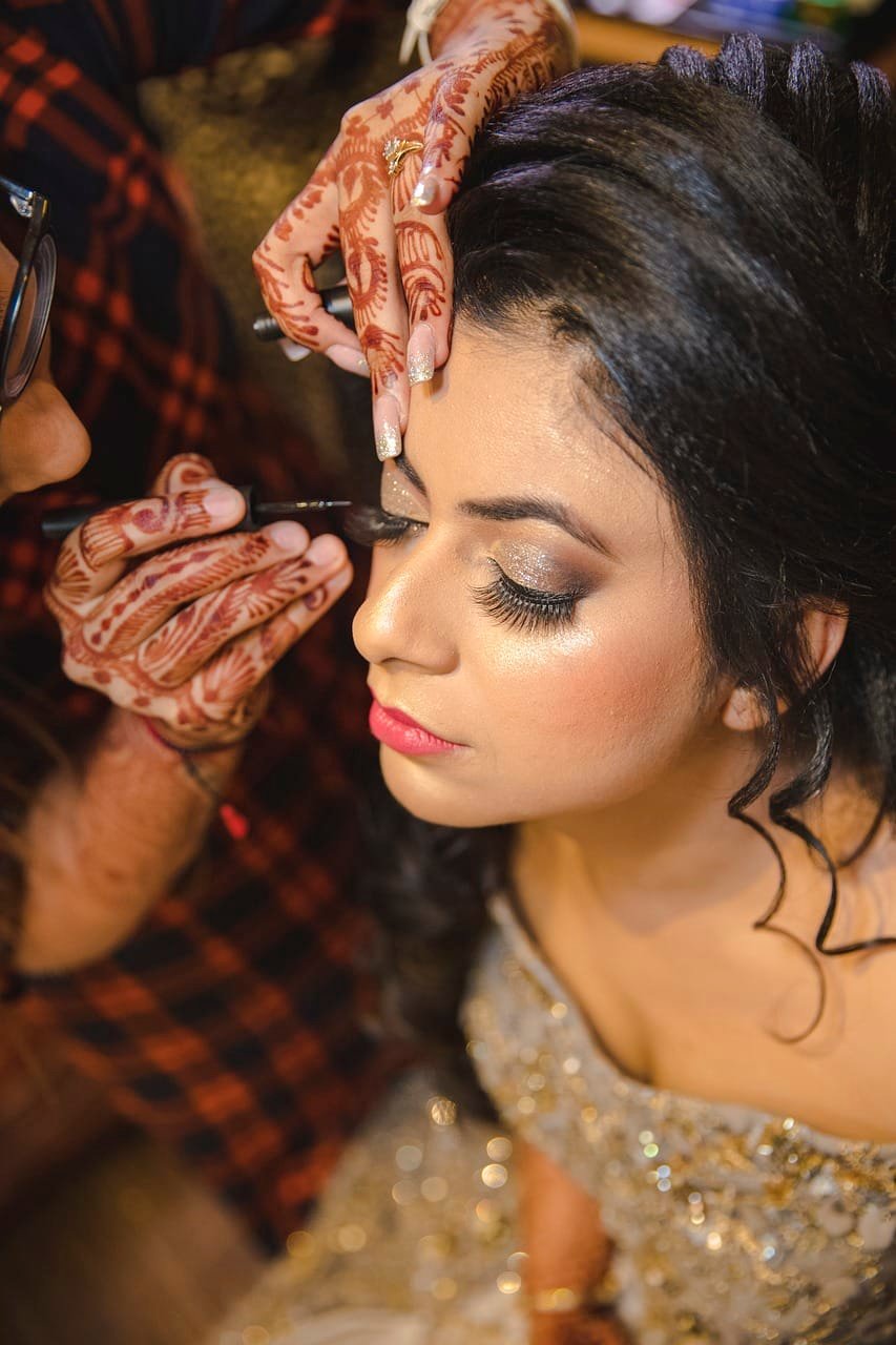 Best Custom Makeover Artists in New Delhi