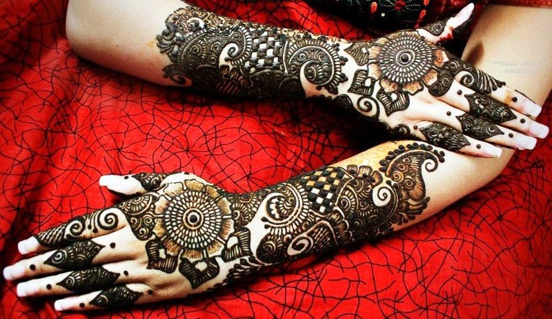 Best Mehandi Artists for Wedding in South Delhi