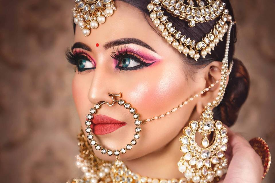 Top Bridal Makeup Artists in Saket Dehi